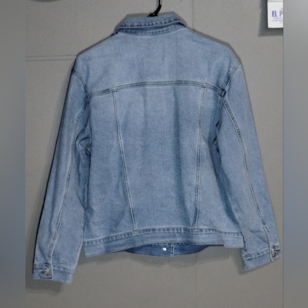 Classic Denim Jacket - Picture 3 of 10